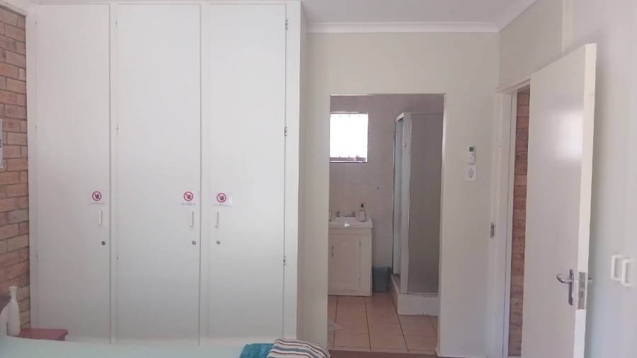 9 Bedroom Property for Sale in Parys Free State